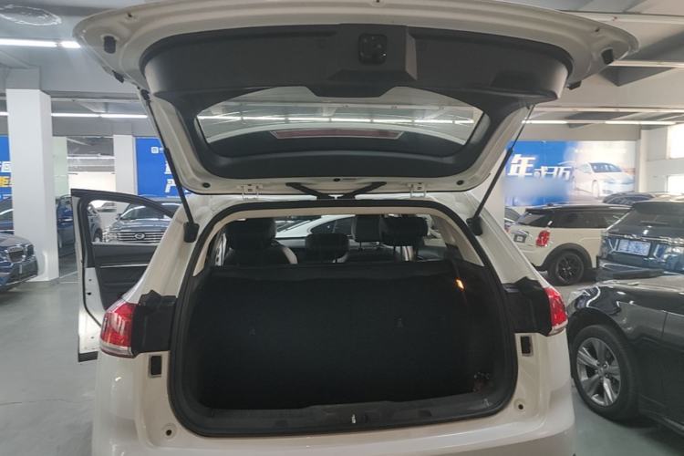 Used Haval H6 2019 Blue Label 1.5 GDIT Automatic Luxury Smart Connectivity Edition Trunk