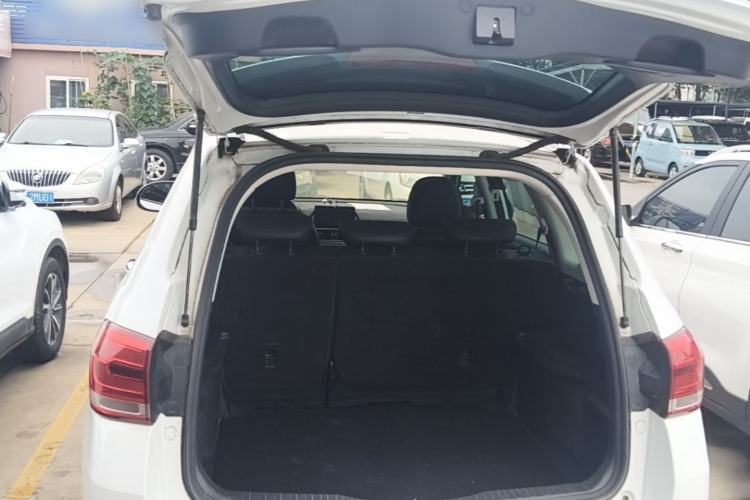 Used Haval H6 2019 Sport Edition 1.5T Automatic Two-Wheel Drive Elite Model China VI Trunk