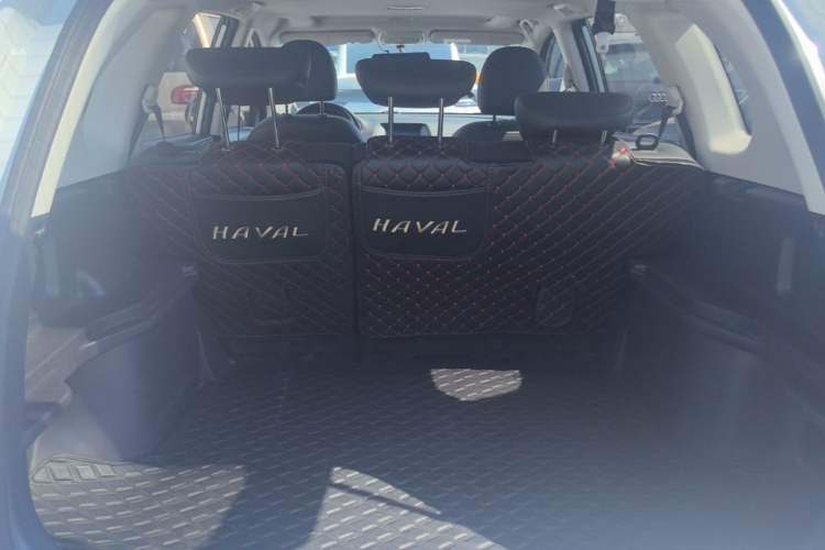 Used Haval H6 2019 Sport Edition 1.5T Manual Two-Wheel Drive Elite Model China VI Standard Trunk