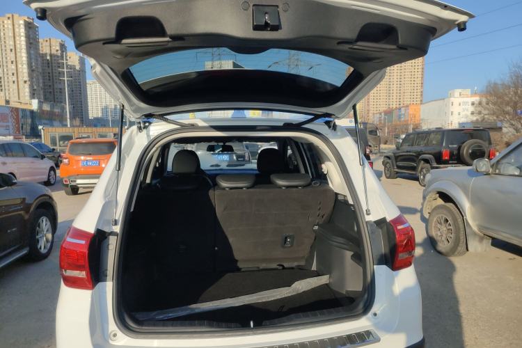 Used Haval H6 2019 Sport Edition 1.5T Automatic Two-Wheel Drive Elite Model China VI Trunk