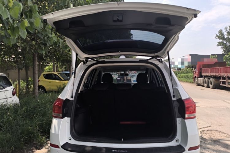 Used Haval H6 2019 Sport Edition 1.5T Manual Two-Wheel Drive Elite Model China VI Standard Trunk