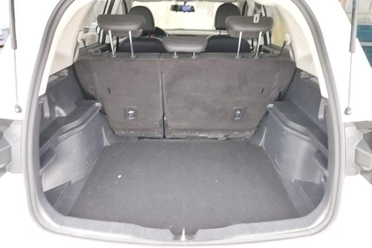 Used Haval H6 2019 Sport Edition 1.5T Automatic Two-Wheel Drive Elite Model China VI Trunk