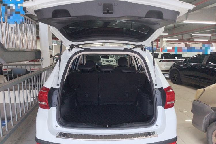 Used Haval H6 2019 Sport Edition 1.5T Automatic Two-Wheel Drive Elite Model China VI Trunk