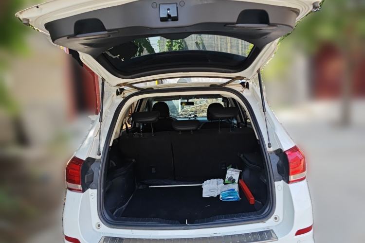 Used Haval H6 2019 Sport Edition 1.5T Automatic Two-Wheel Drive Elite Model China VI Trunk