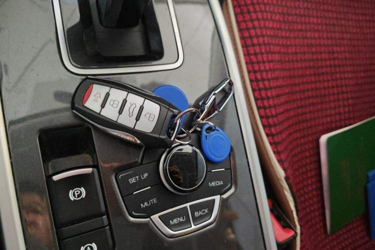 Used Haval H6 2019 Sport Edition 1.5T Automatic Two-Wheel Drive Elite Model China VI Vehicle Key