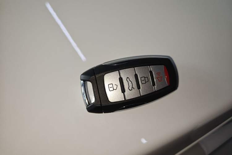 Used Haval H6 2019 Sport Edition 1.5T Automatic Two-Wheel Drive Elite Model China VI Vehicle Key