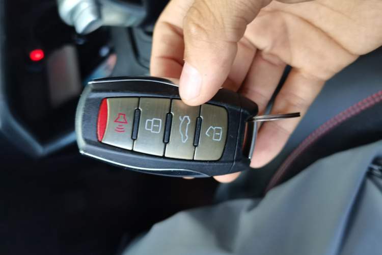 Used Haval H6 2019 Blue Label 2.0 GDIT Automatic Luxury Smart Connectivity Edition Vehicle Key