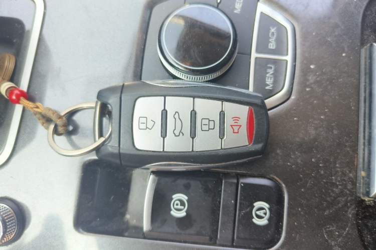 Used Haval H6 2019 Sport Edition 1.5T Automatic Two-Wheel Drive Elite Model China VI Vehicle Key
