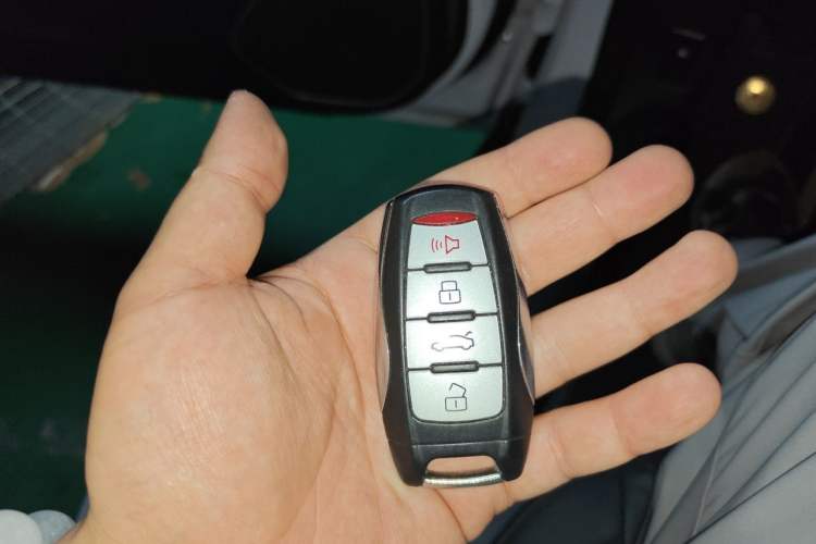 Used Haval H6 2019 Sport Edition 1.5T Automatic Two-Wheel Drive Elite Model China VI Vehicle Key