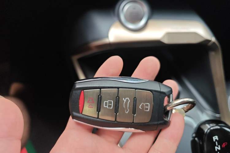 Used Haval H6 2019 1.5 GDIT Automatic Champion Edition China VI Standard Vehicle Key