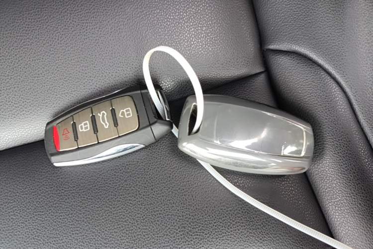 Used Haval H6 2019 Blue Label 1.5 GDIT Automatic Luxury Smart Connectivity Edition Vehicle Key