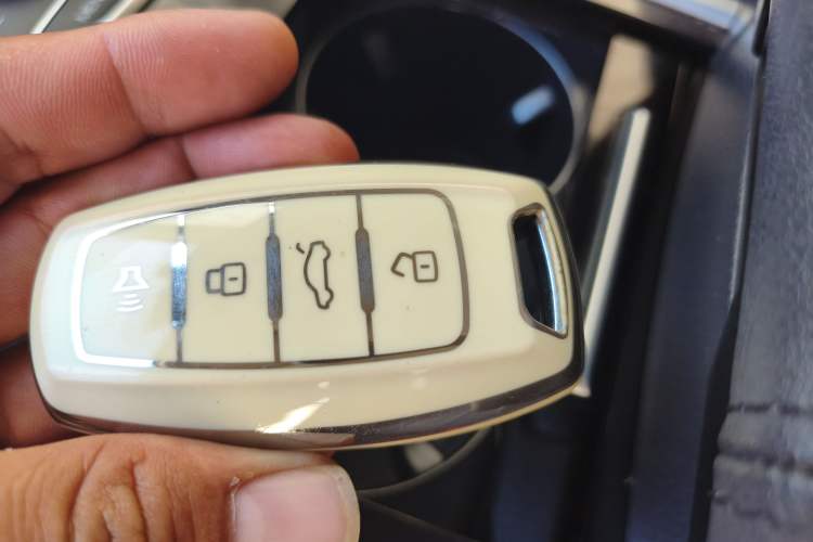 Used Haval H6 2019 Sport Edition 1.5T Automatic Two-Wheel Drive Elite Model China VI Vehicle Key