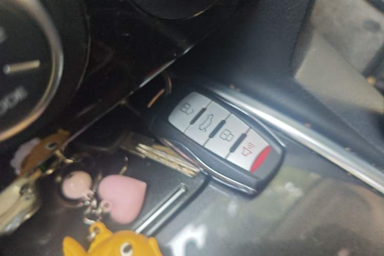 Used Haval H6 2019 Sport Edition 1.5T Automatic Two-Wheel Drive Elite Model China VI Vehicle Key