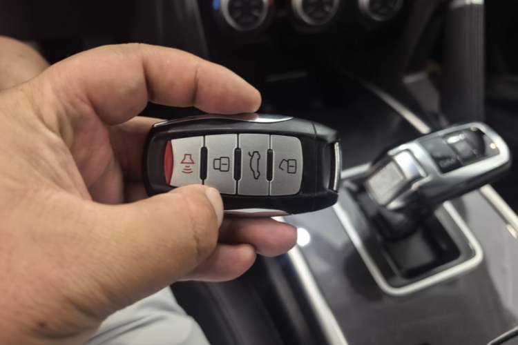 Used Haval H6 2019 Sport Edition 1.5T Automatic Two-Wheel Drive Elite Model China VI Vehicle Key