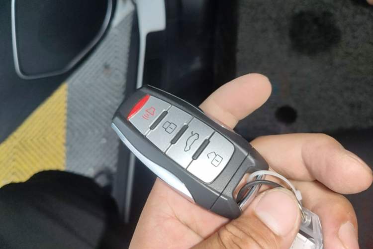 Used Haval H6 2019 Sport Edition 1.5T Automatic Two-Wheel Drive Elite Model China VI Vehicle Key