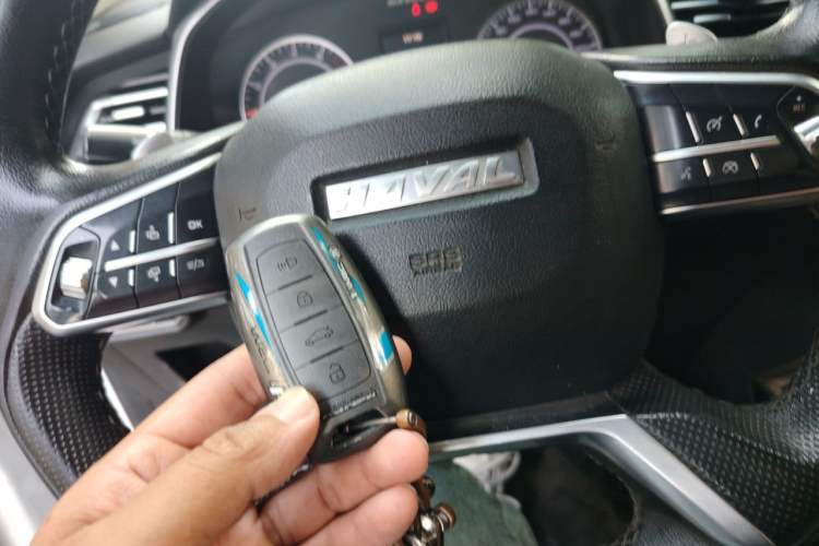 Used Haval H6 2019 1.5 GDIT Automatic Luxury Smart Connect Version China VI Standard Vehicle Key