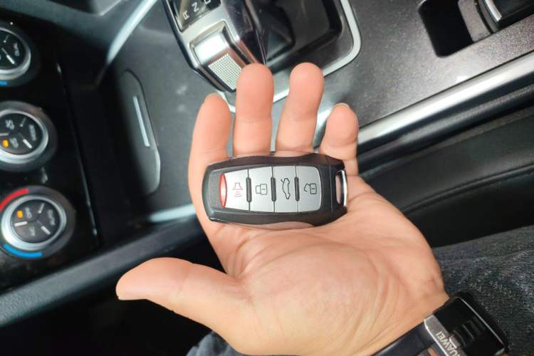 Used Haval H6 2019 Sport Edition 1.5T Automatic Two-Wheel Drive Elite Model China VI Vehicle Key
