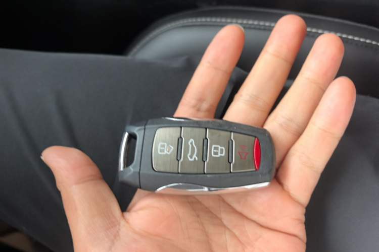 Used Haval H6 2019 1.5 GDIT Automatic Champion Edition China V Standard Vehicle Key