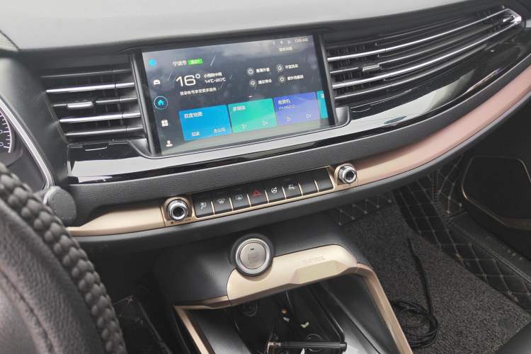 Used Haval H6 2020 1.5 GDIT Automatic Platinum Champion Edition Audio And AC Panel