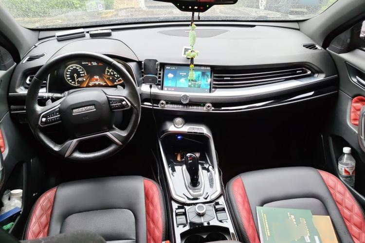 Used Haval H6 2020 2.0 GDIT Automatic GT Power Edition Center Console