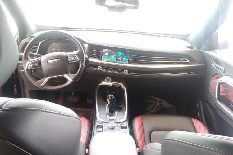 Used Haval H6 2020 2.0 GDIT Automatic GT Power Edition Center Console