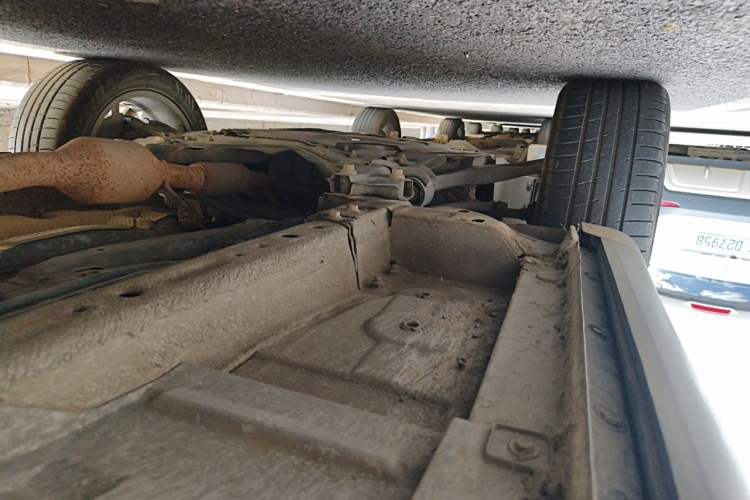 Used Haval H6 2020 1.5 GDIT Automatic Platinum Champion Edition Chassis Front Left