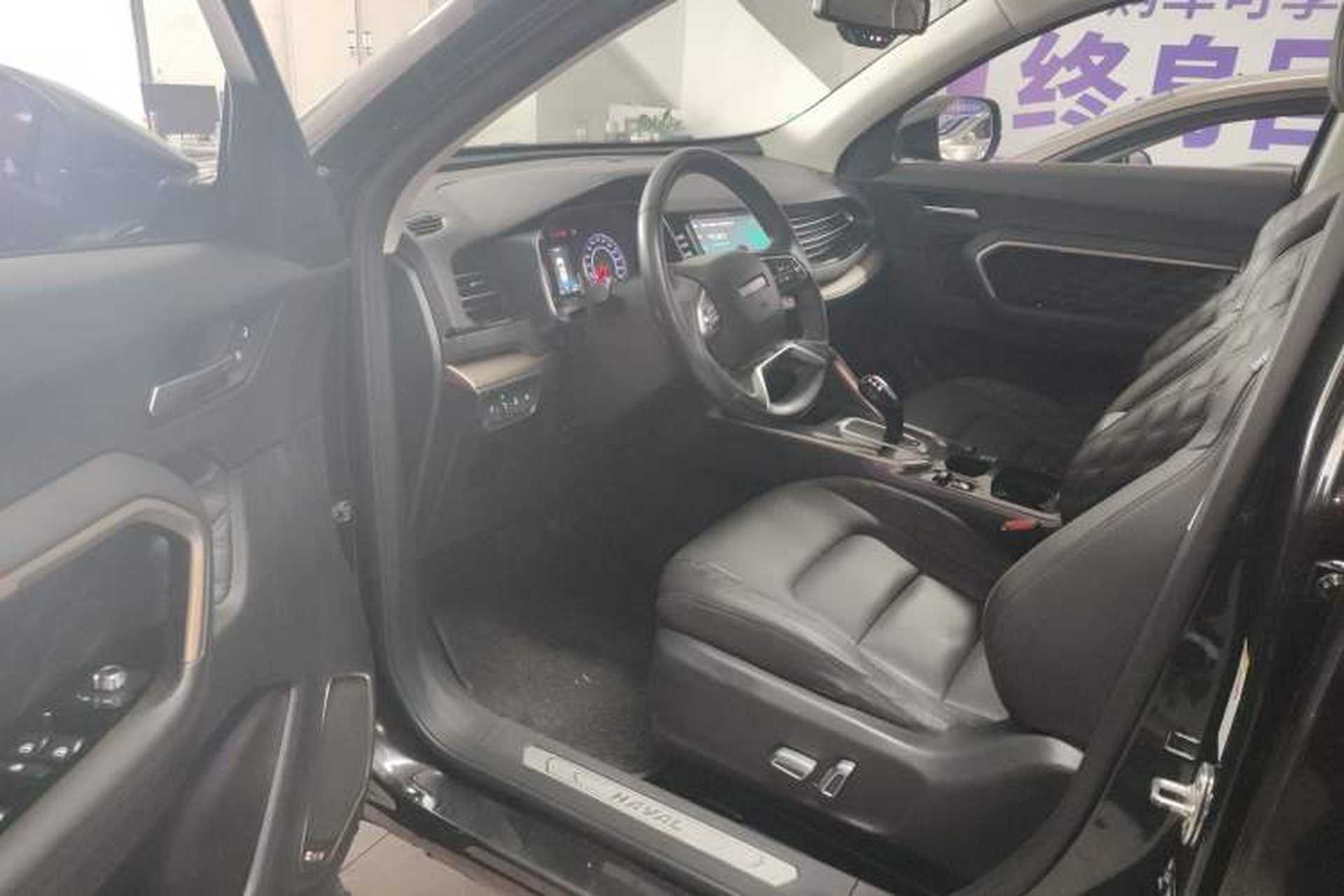 Used Haval H6 2020 1.5 GDIT Automatic Platinum Champion Edition Driver Seat