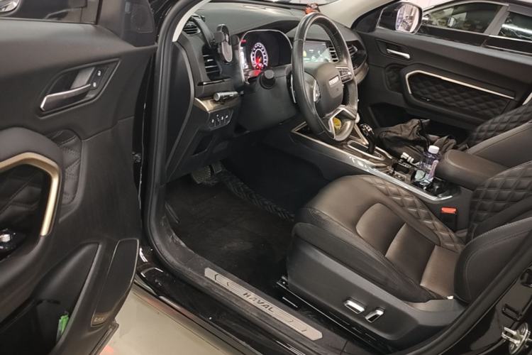 Used Haval H6 2020 2.0 GDIT Automatic Platinum Champion Edition Driver Seat