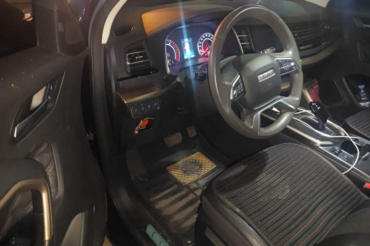 Used Haval H6 2020 1.5 GDIT Automatic Platinum Urban Edition Driver Seat
