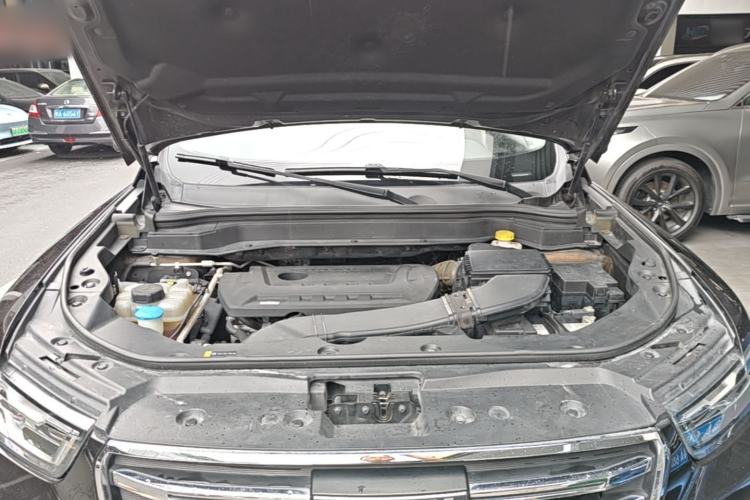 Used Haval H6 2020 2.0 GDIT Automatic Platinum Champion Edition Engine Bay