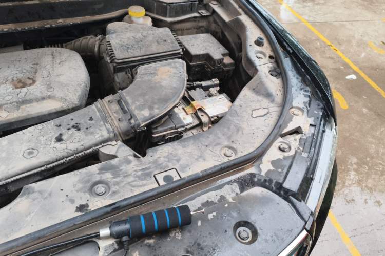 Used Haval H6 2020 2.0 GDIT Automatic GT Champion Edition Engine Bay Left