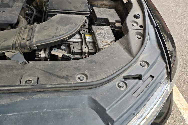 Used Haval H6 2020 1.5 GDIT Automatic Platinum Champion Edition Engine Bay Left