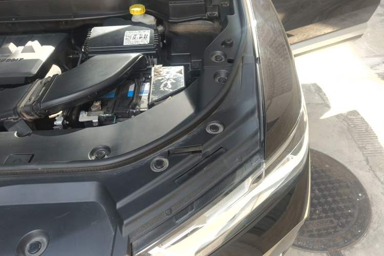 Used Haval H6 2020 1.5 GDIT Automatic Platinum Champion Edition Engine Bay Left