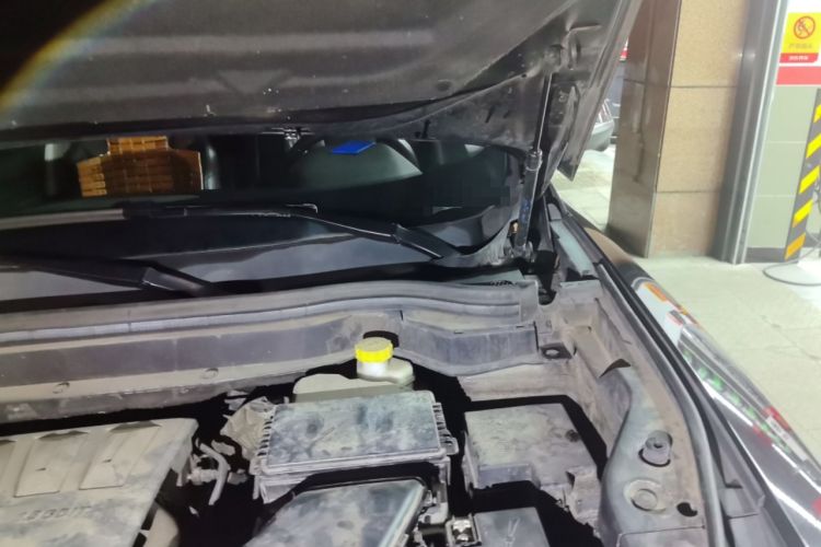 Used Haval H6 2020 1.5 GDIT Automatic Platinum Champion Edition Engine Bay Left
