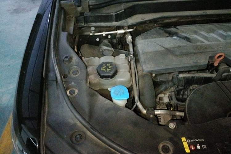 Used Haval H6 2020 1.5 GDIT Automatic Platinum Luxury Edition Engine Bay Right