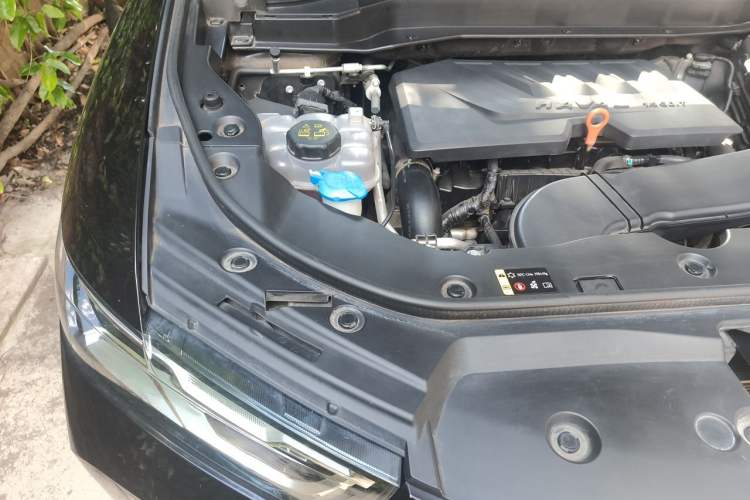 Used Haval H6 2020 1.5 GDIT Automatic Platinum Champion Edition Engine Bay Right