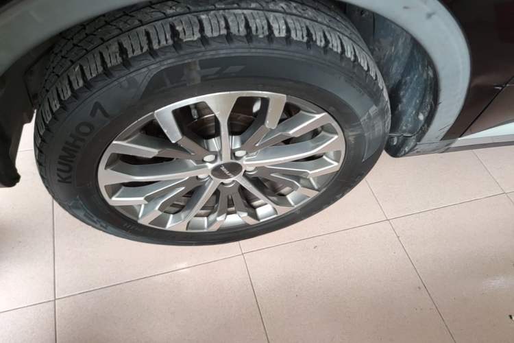 Used Haval H6 2020 2.0 GDIT Automatic Platinum Champion Edition Exterior 4