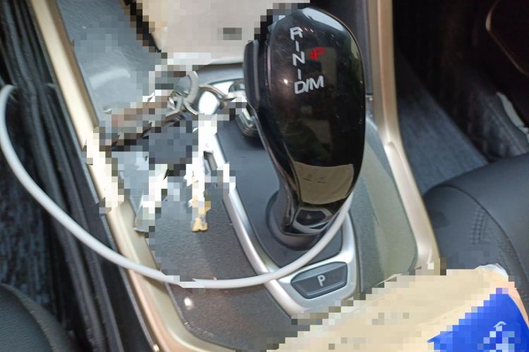 Used Haval H6 2020 1.5 GDIT Automatic Platinum Champion Edition Gear Lever