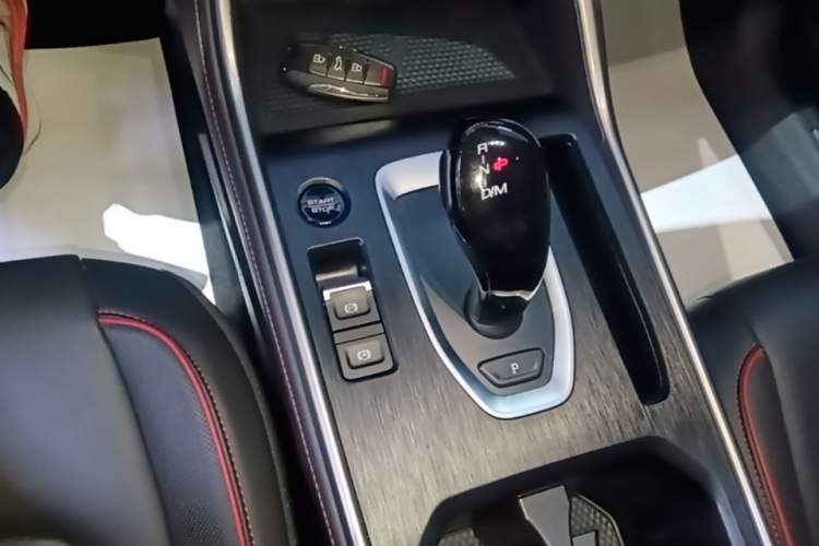 Used Haval H6 2020 2.0 GDIT Automatic GT Power Edition Gear Lever