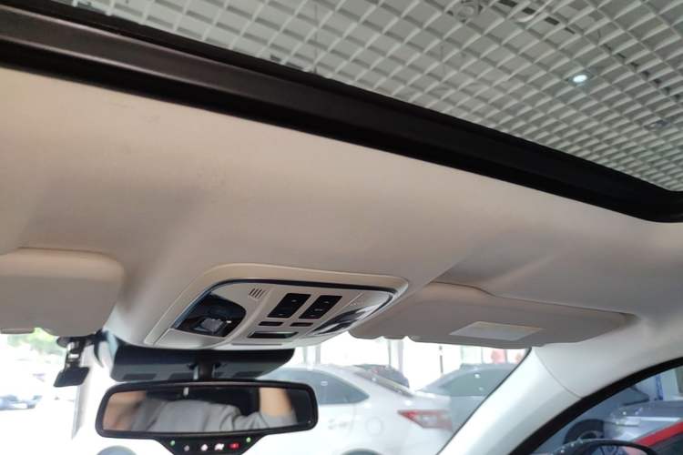 Used Haval H6 2020 2.0 GDIT Automatic Platinum Champion Edition Headliner