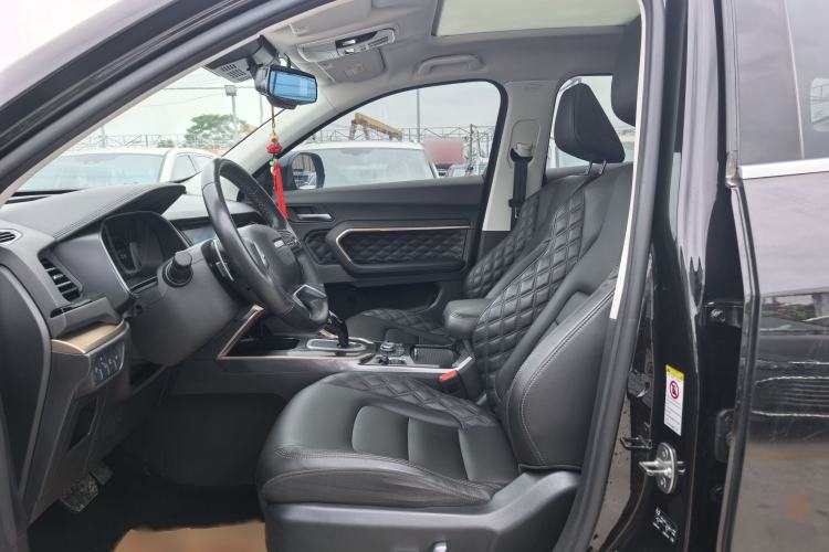 Used Haval H6 2020 2.0 GDIT Automatic Platinum Luxury Edition Interior 2