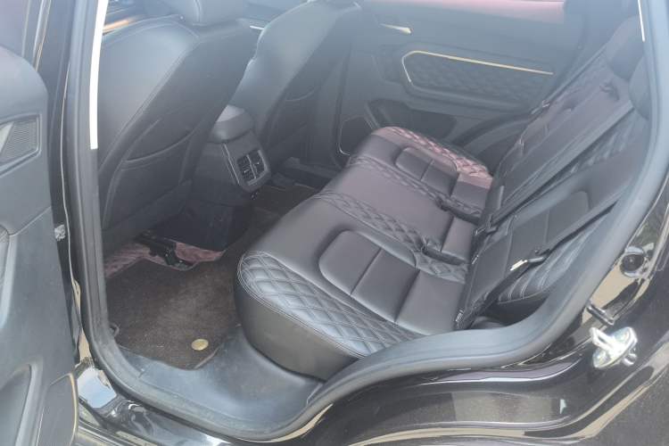 Used Haval H6 2020 1.5 GDIT Automatic Platinum Champion Edition Interior 2