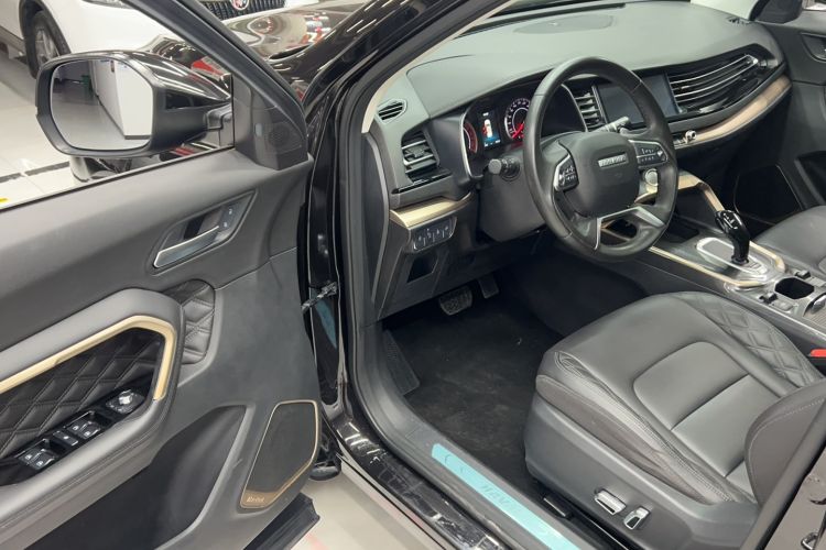 Used Haval H6 2020 1.5 GDIT Automatic Platinum Champion Edition Interior 3