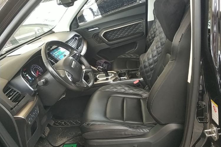 Used Haval H6 2020 1.5 GDIT Automatic Platinum Champion Edition Left Front Seat