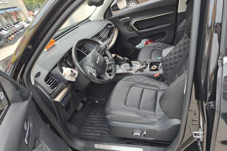 Used Haval H6 2020 1.5 GDIT Automatic Platinum Champion Edition Left Front Seat