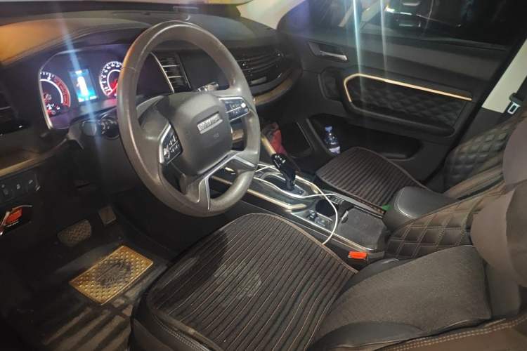 Used Haval H6 2020 1.5 GDIT Automatic Platinum Urban Edition Left Front Seat