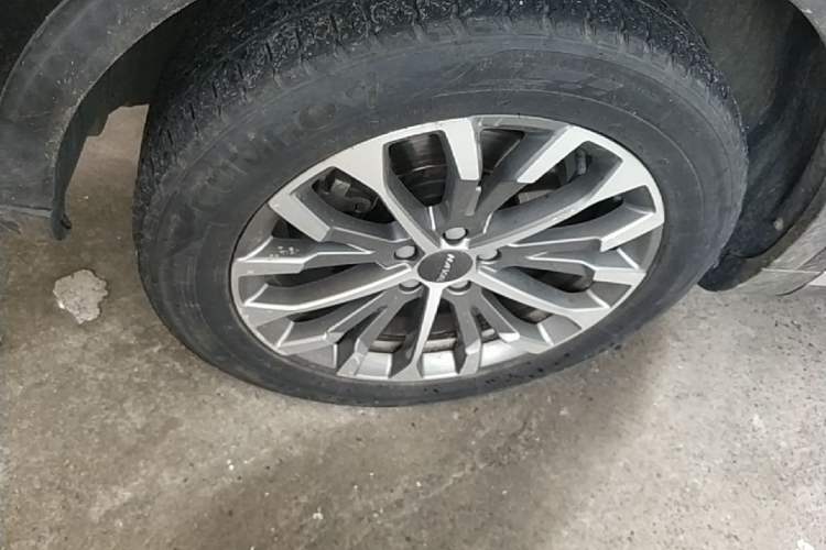 Used Haval H6 2020 1.5 GDIT Automatic Platinum Champion Edition Left Front Wheel Hub