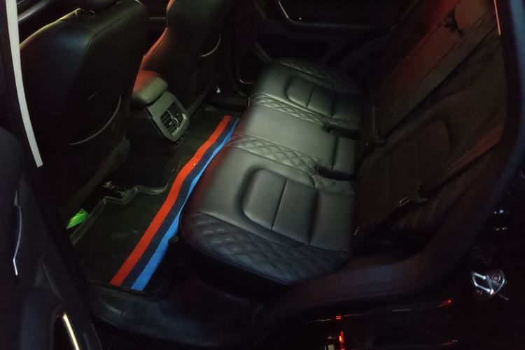 Used Haval H6 2020 1.5 GDIT Automatic Platinum Urban Edition Left Rear Seat