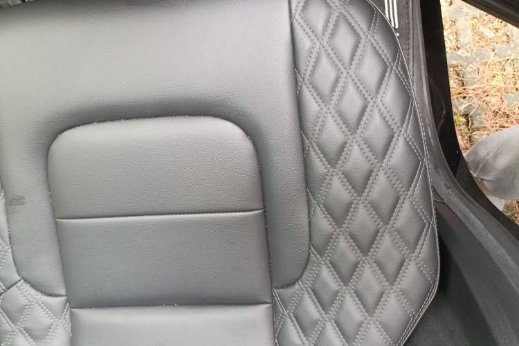 Used Haval H6 2020 1.5 GDIT Automatic Platinum Champion Edition Left Rear Seat