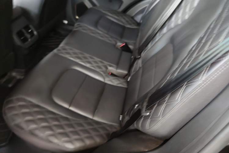 Used Haval H6 2020 2.0 GDIT Automatic Platinum Champion Edition Left Rear Seat